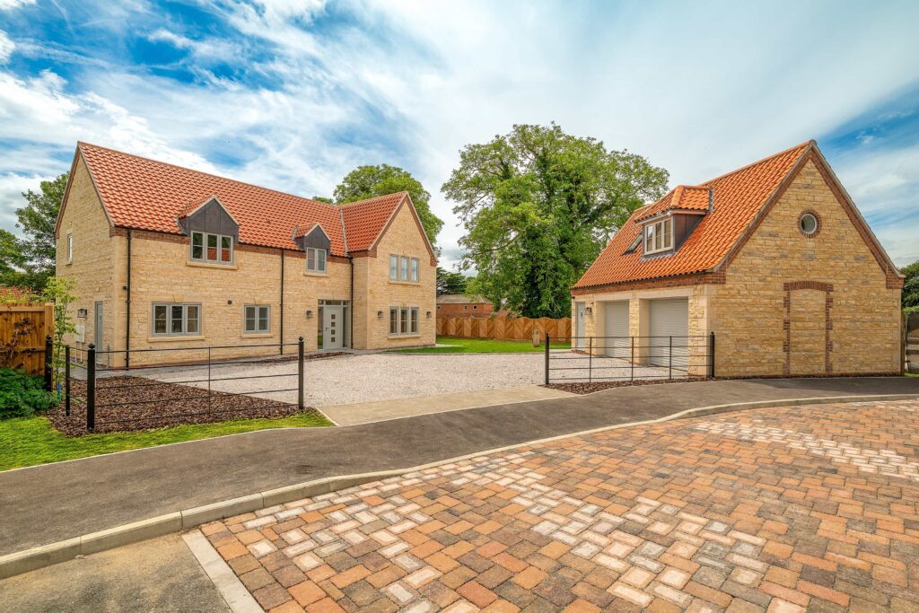 Plot 1 - Featured